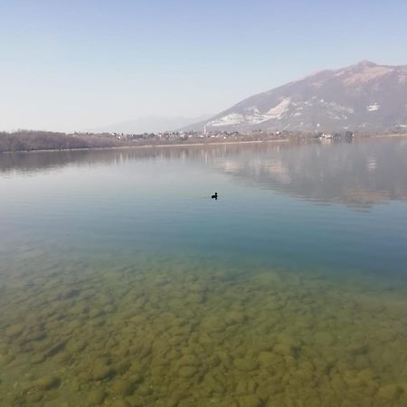 La Poesia Del Lago Oggiono Ngoại thất bức ảnh