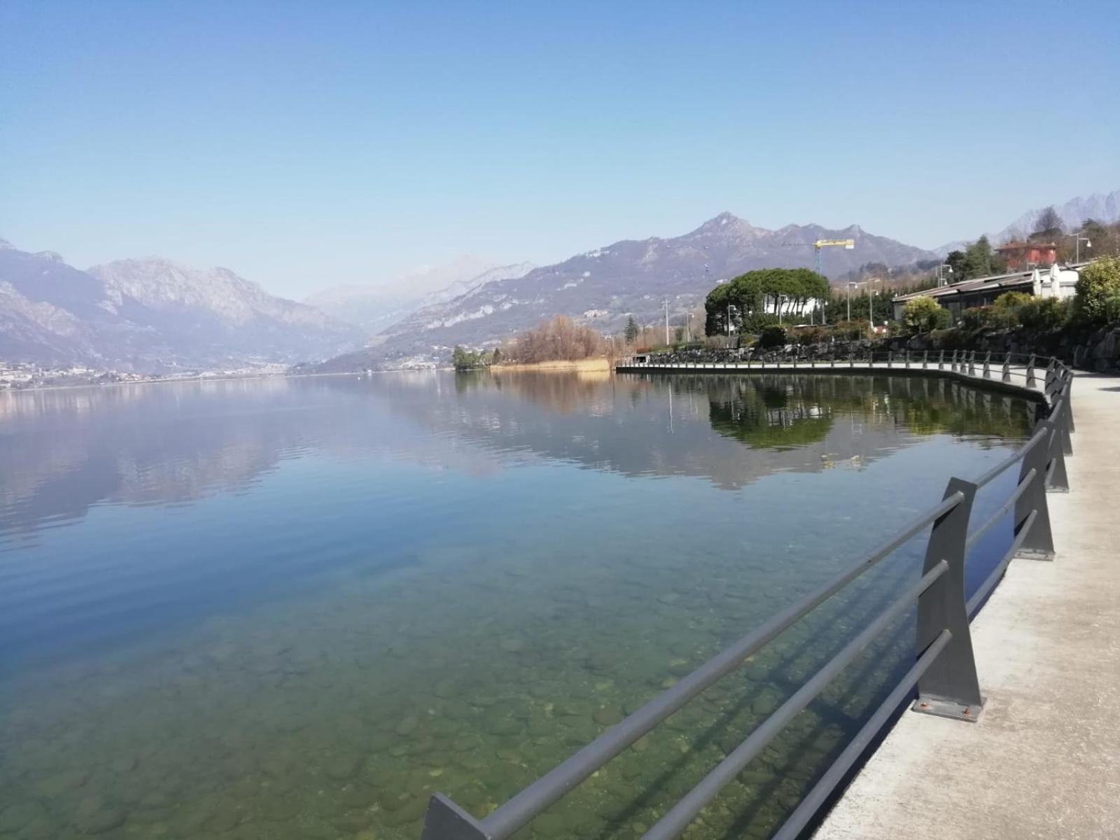 La Poesia Del Lago Oggiono Ngoại thất bức ảnh