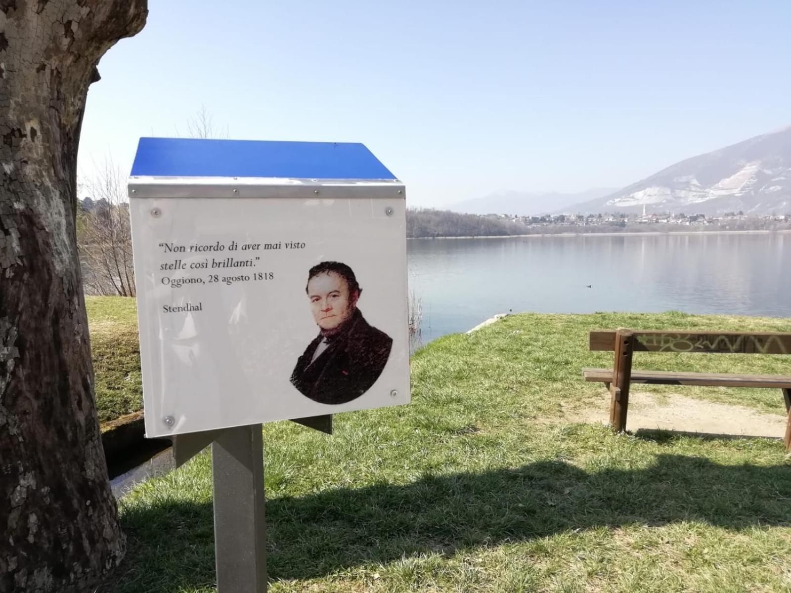 La Poesia Del Lago Oggiono Ngoại thất bức ảnh